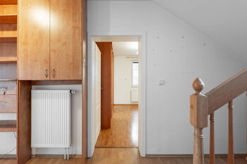 Prodej domu 234 m², Praha 4 - Libuš