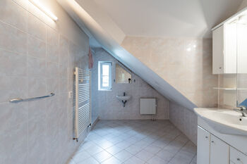 Prodej domu 234 m², Praha 4 - Libuš