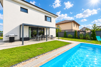 terasa - Prodej domu 220 m², Polerady