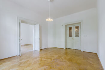 Pronájem bytu 4+1 v osobním vlastnictví 121 m², Praha 2 - Vinohrady