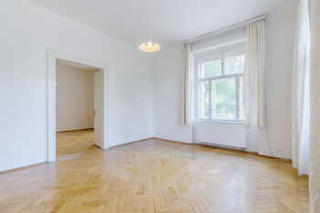 Pronájem bytu 4+1 v osobním vlastnictví 121 m², Praha 2 - Vinohrady
