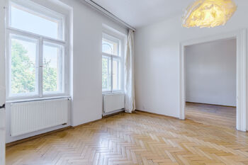 Pronájem bytu 4+1 v osobním vlastnictví 121 m², Praha 2 - Vinohrady