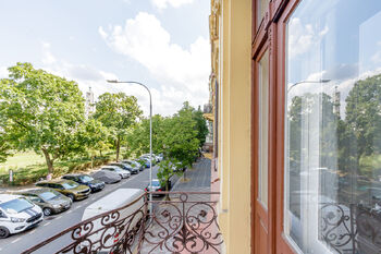 Pronájem bytu 4+1 v osobním vlastnictví 121 m², Praha 2 - Vinohrady