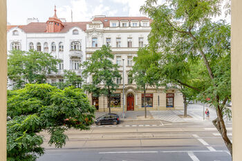 Pronájem bytu 4+1 v osobním vlastnictví 121 m², Praha 2 - Vinohrady