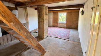Prodej domu 170 m², Halže