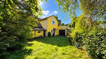 Prodej domu 170 m², Halže