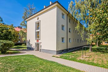 Prodej bytu 2+kk v osobním vlastnictví 37 m², Kladno