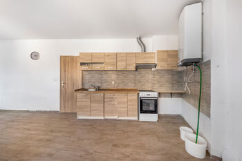 Prodej domu 200 m², Mimoň