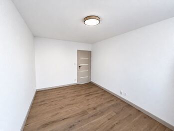 Pronájem bytu 3+kk v osobním vlastnictví 46 m², Milovice
