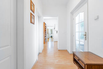 Prodej bytu 3+1 v osobním vlastnictví 92 m², Strakonice