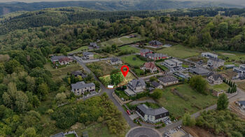Prodej pozemku 1432 m², Jenišov