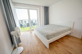 Pronájem domu 161 m², Praha 8 - Březiněves