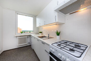 Prodej bytu 3+1 v osobním vlastnictví 66 m², Praha 8 - Bohnice