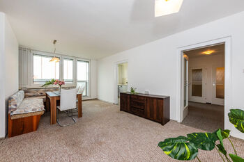 Prodej bytu 3+1 v osobním vlastnictví 66 m², Praha 8 - Bohnice