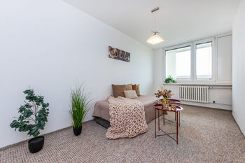 Prodej bytu 3+1 v osobním vlastnictví 66 m², Praha 8 - Bohnice