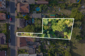 Letecký snímek pozemku - Prodej pozemku 818 m², Krakovany