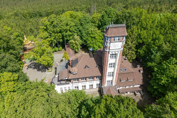 Prodej ubytovacího zařízení 1500 m², Karlovy Vary