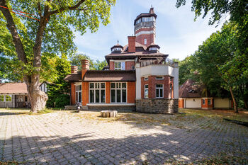 Prodej ubytovacího zařízení 1500 m², Karlovy Vary