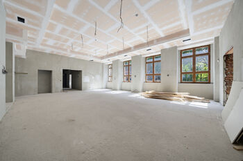 Prodej ubytovacího zařízení 1500 m², Karlovy Vary