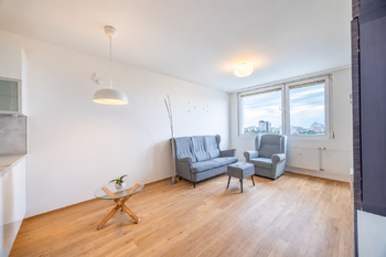 Prodej bytu 3+kk v osobním vlastnictví 66 m², Praha 4 - Chodov