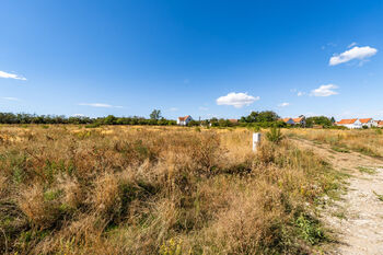 Prodej pozemku 919 m², Havraníky