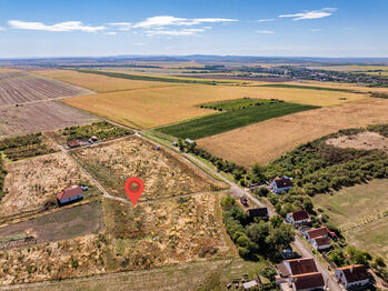 Prodej pozemku 919 m², Havraníky