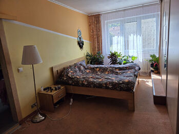 ložnice  - Prodej bytu 2+1 v osobním vlastnictví 55 m², Karlovy Vary