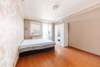 Prodej bytu 3+1 v osobním vlastnictví 70 m², Praha 4 - Chodov
