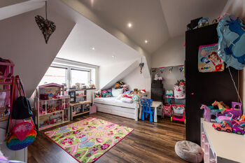 Rodinný dům Rotalova, Brno, se 3 bytovými jednotkami a zahradou - Prodej nájemního (činžovního) domu 208 m², Brno