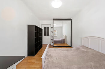 Prodej bytu 3+1 v osobním vlastnictví 80 m², Praha 2 - Nusle