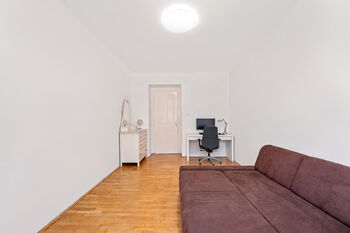 Prodej bytu 3+1 v osobním vlastnictví 80 m², Praha 2 - Nusle