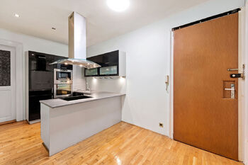 Prodej bytu 3+1 v osobním vlastnictví 80 m², Praha 2 - Nusle