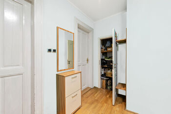 Prodej bytu 3+1 v osobním vlastnictví 80 m², Praha 2 - Nusle