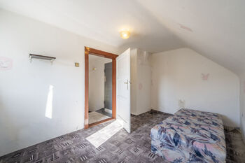3.pokoj v podkroví - Prodej domu 110 m², Vsetín