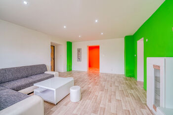 Prodej domu 220 m², Pernarec
