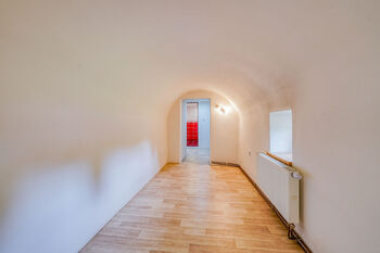 Prodej domu 220 m², Pernarec