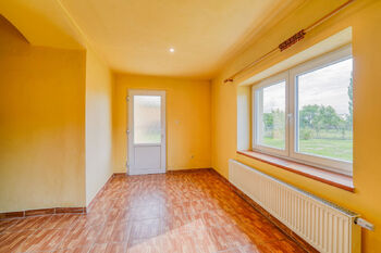 Prodej domu 220 m², Pernarec