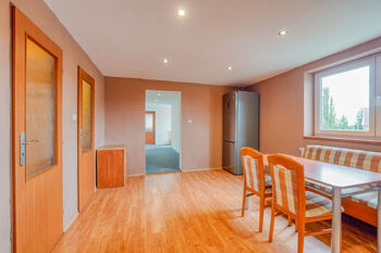 Prodej domu 220 m², Pernarec