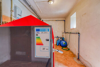 Prodej domu 220 m², Pernarec