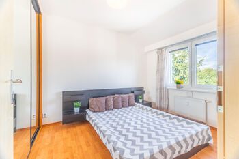 Ložnice - Prodej bytu 2+kk v osobním vlastnictví 43 m², Dobřichovice