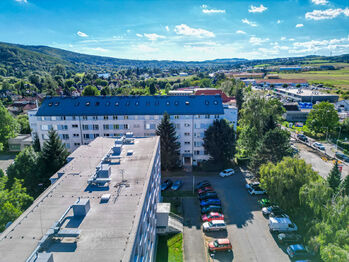 Pohled na dům - Prodej bytu 2+kk v osobním vlastnictví 43 m², Dobřichovice