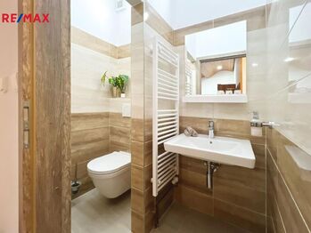 Prodej ubytovacího zařízení 392 m², Volary