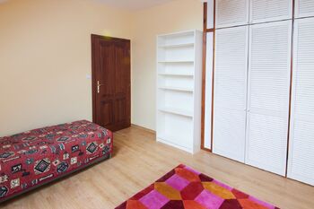 Pronájem domu 100 m², Hostivice