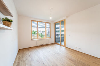 Pronájem bytu 2+kk v osobním vlastnictví 54 m², Praha 5 - Radlice