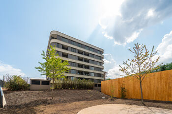 Pronájem bytu 2+kk v osobním vlastnictví 54 m², Praha 5 - Radlice