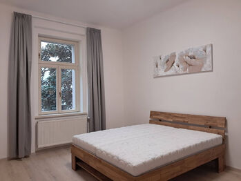 Pronájem bytu 3+kk v osobním vlastnictví 65 m², Praha 3 - Žižkov