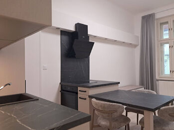 Pronájem bytu 3+kk v osobním vlastnictví 65 m², Praha 3 - Žižkov
