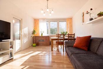 Prodej bytu 3+1 v osobním vlastnictví 74 m², Praha 6 - Řepy
