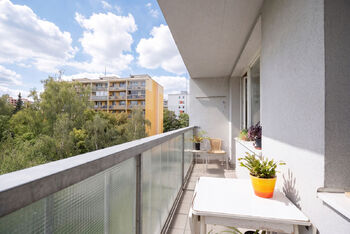 Prodej bytu 3+1 v osobním vlastnictví 74 m², Praha 6 - Řepy