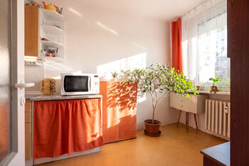 Prodej bytu 3+1 v osobním vlastnictví 74 m², Praha 6 - Řepy